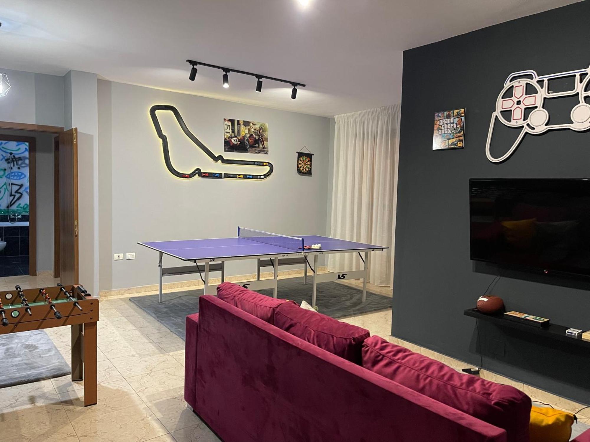 Super House 2 Blloku - 3 Rooms Тирана Экстерьер фото