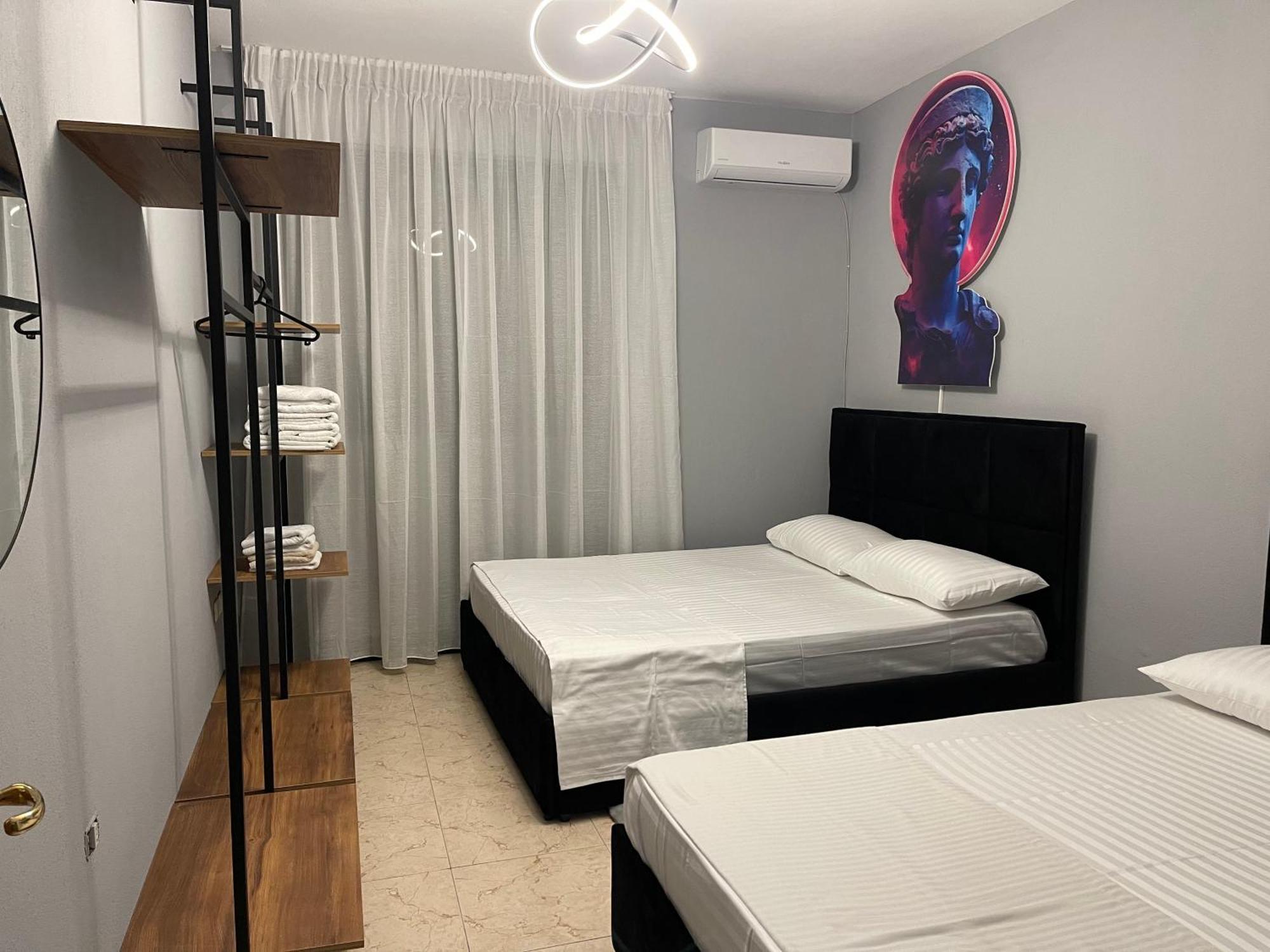 Super House 2 Blloku - 3 Rooms Тирана Экстерьер фото