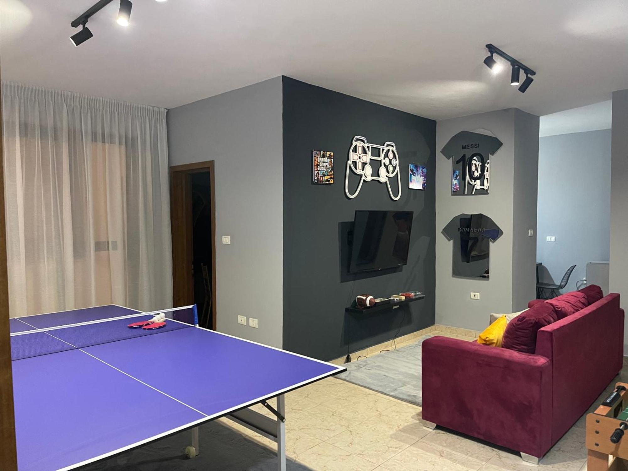 Super House 2 Blloku - 3 Rooms Тирана Экстерьер фото