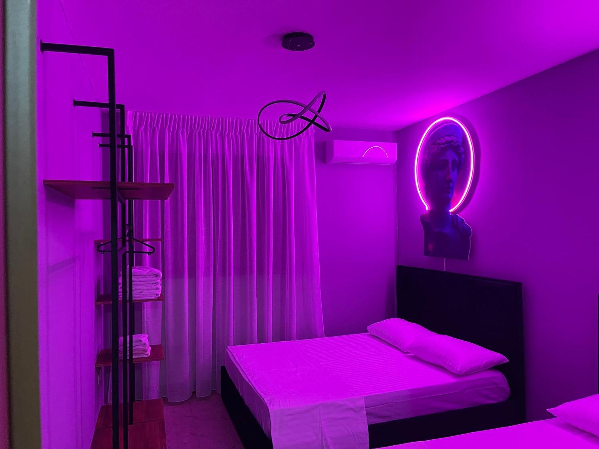 Super House 2 Blloku - 3 Rooms Тирана Экстерьер фото