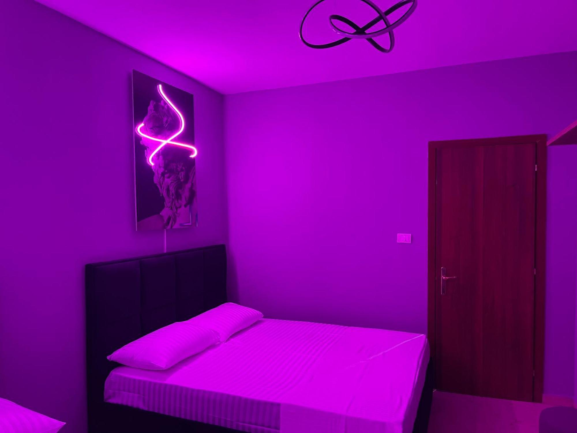 Super House 2 Blloku - 3 Rooms Тирана Экстерьер фото