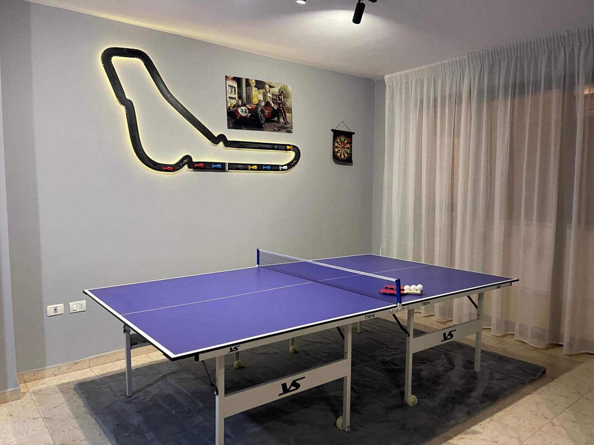 Super House 2 Blloku - 3 Rooms Тирана Экстерьер фото